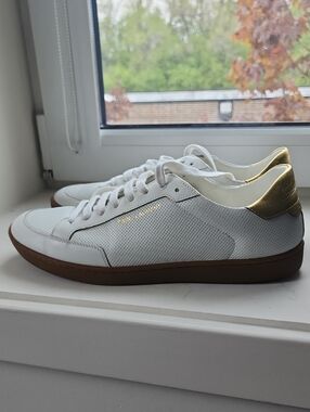 Saint Laurent Mens Jimmy C L Low Top Sneakers White and Gold 42.5